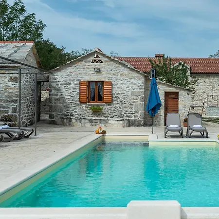 Eco Ranch Dreamland Holiday home *